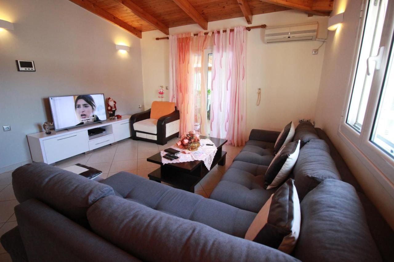 Villa Roel Sarande Luaran gambar